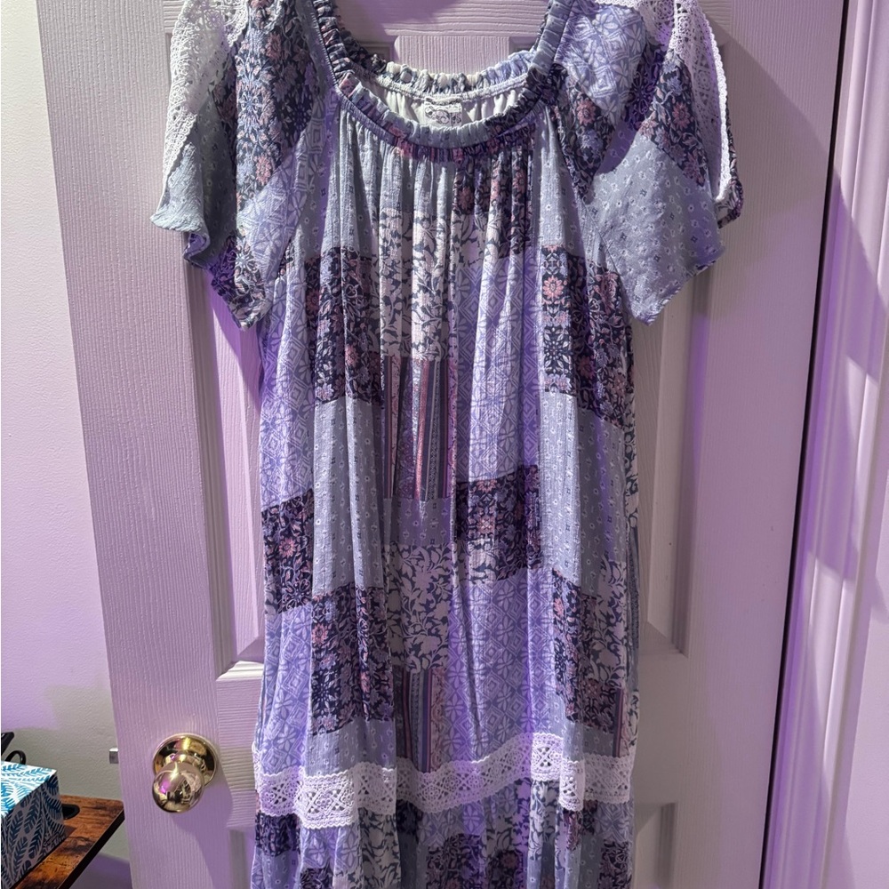 NAIF Floral Patterned Garment